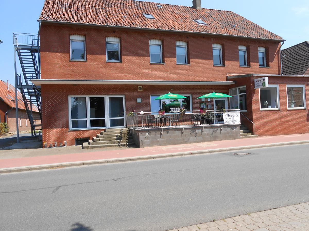 Albrecht's Hotel&Restaurant GmbH Wiedensahl Buitenkant foto