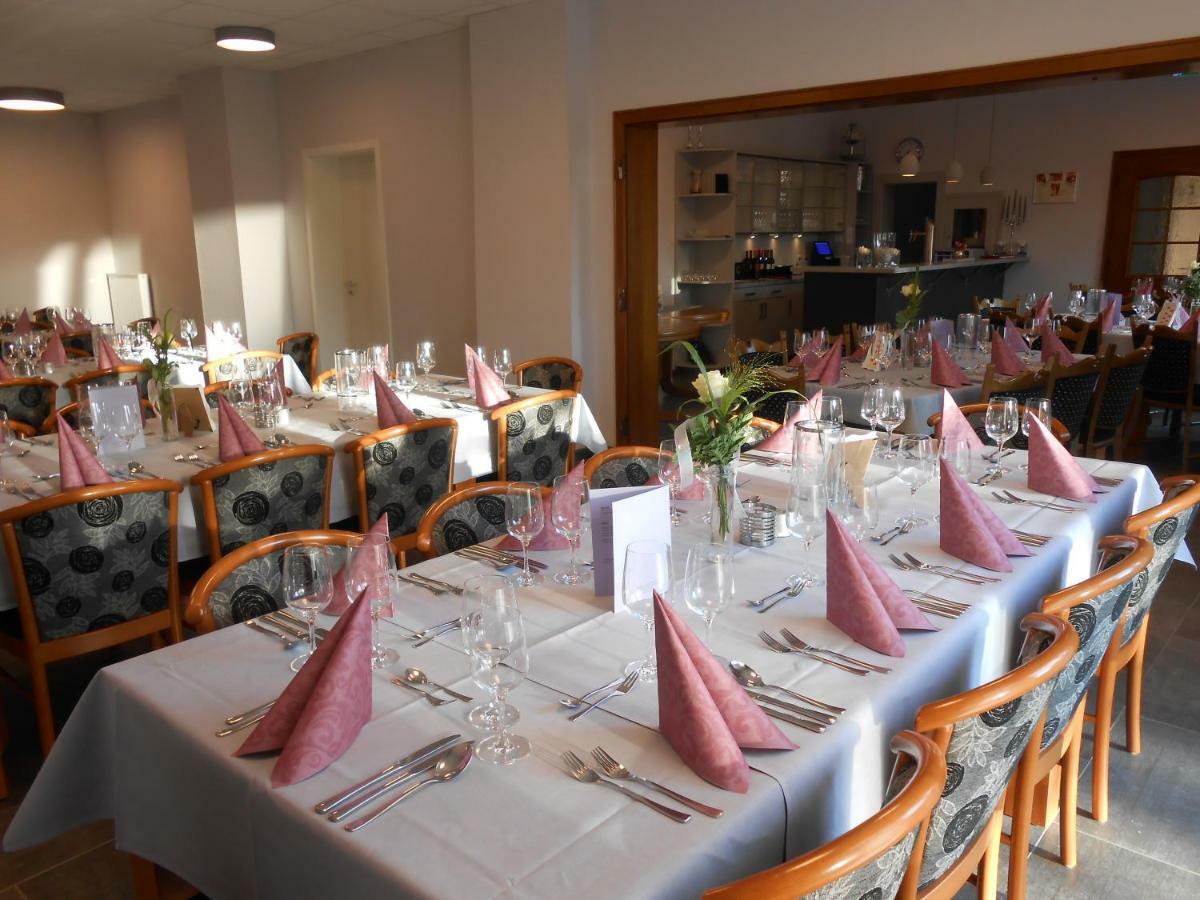 Albrecht's Hotel&Restaurant GmbH Wiedensahl Buitenkant foto